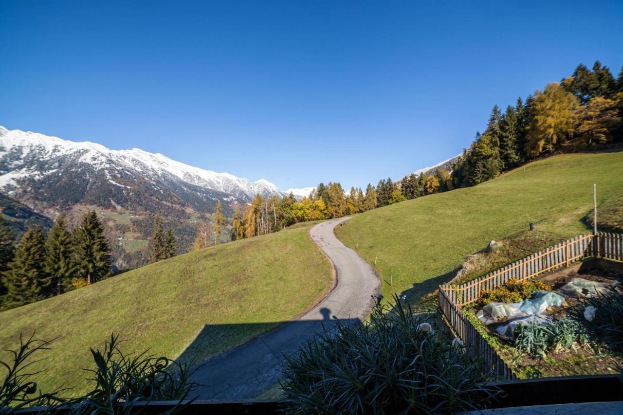 Hoferhof Apartement Bergspitze Schenna Exterior photo